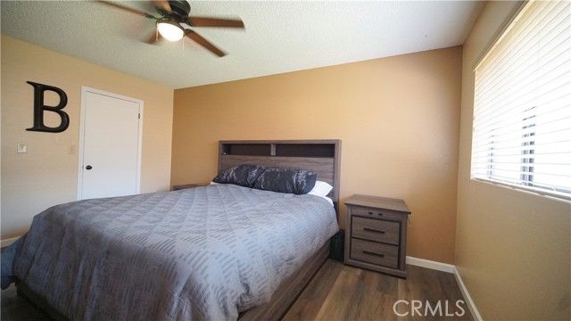 Detail Gallery Image 8 of 9 For 29320 Longhorn Dr, Canyon Lake,  CA 92587 - 3 Beds | 2 Baths