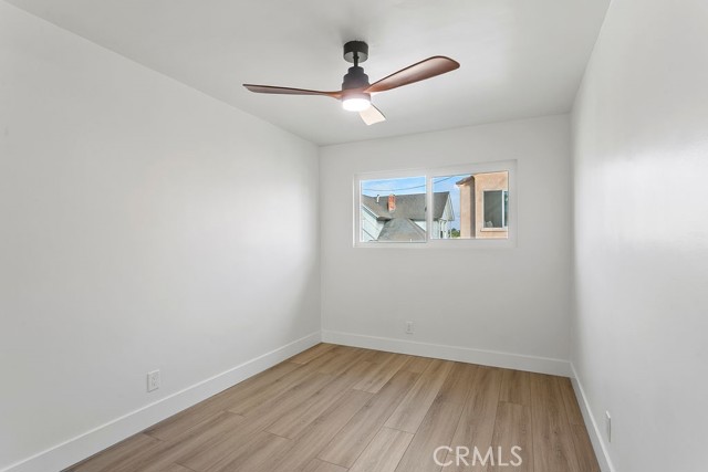 224 13th Street, Huntington Beach CA: https://media.crmls.org/medias/9fde0528-7314-4567-ab6a-140f5b8111f3.jpg