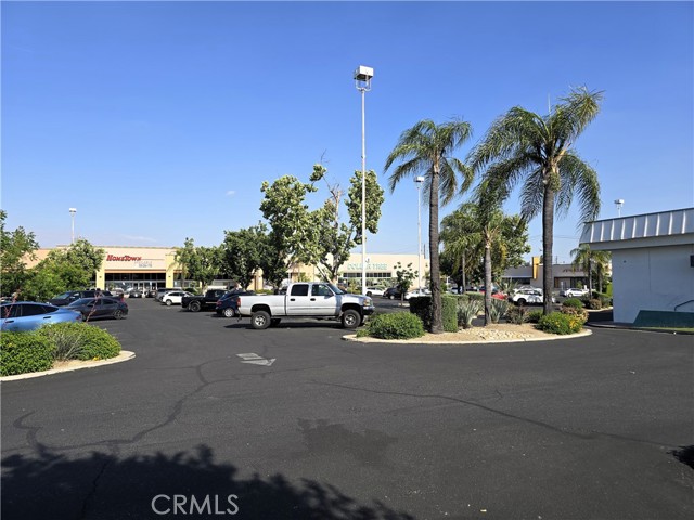 Detail Gallery Image 5 of 15 For 3734 N Abby St, Fresno,  CA 93726 - – Beds | – Baths