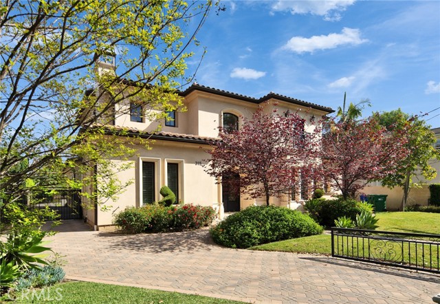 Front Image Thumbnail for CRTR26070350