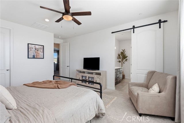 Detail Gallery Image 32 of 59 For 588 Overstone Ave, Madera,  CA 93636 - 5 Beds | 2/1 Baths