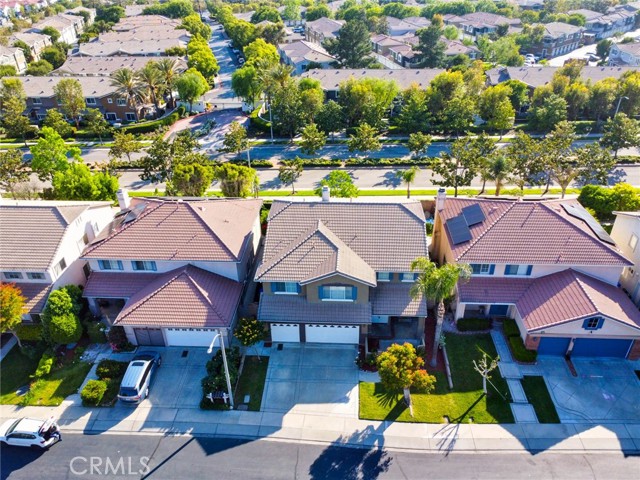 Detail Gallery Image 2 of 35 For 7586 Massachusetts Pl, Rancho Cucamonga,  CA 91730 - 5 Beds | 3 Baths