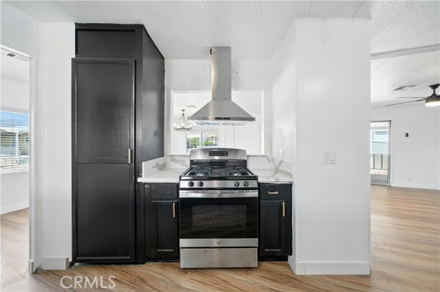 626 N Dearborn, Redlands CA: https://media.crmls.org/medias/9fdff52b-d96f-44b2-810a-8d146e19b441.jpg