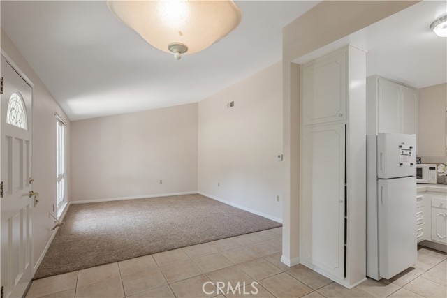 Detail Gallery Image 16 of 48 For 19223 Avenue of the Oaks #D,  Newhall,  CA 91321 - 2 Beds | 1 Baths
