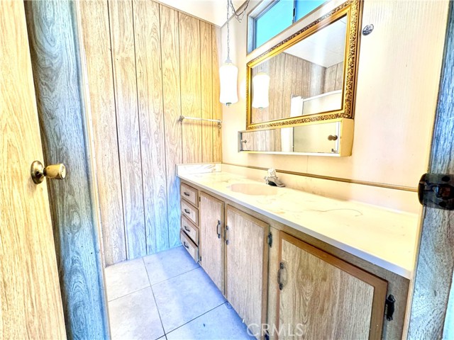 Detail Gallery Image 7 of 19 For 20683 Waalew Rd #202,  Apple Valley,  CA 92307 - 3 Beds | 2 Baths