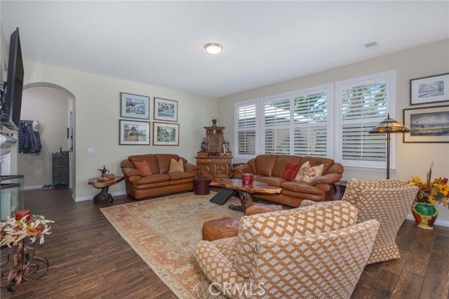 Detail Gallery Image 16 of 64 For 35385 Summerholly Lane, Murrieta,  CA 92563 - 5 Beds | 4/1 Baths