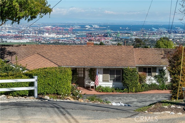 10 Stallion Road, Rancho Palos Verdes, California 90275, 4 Bedrooms Bedrooms, ,2 BathroomsBathrooms,Residential,Sold,Stallion,PV24106893