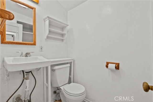 Detail Gallery Image 27 of 52 For 17917 Chase, Northridge,  CA 91325 - 3 Beds | 2/1 Baths