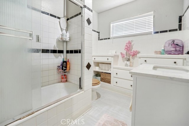 Detail Gallery Image 12 of 27 For 6093 Troth St, Jurupa Valley,  CA 91752 - 3 Beds | 1 Baths