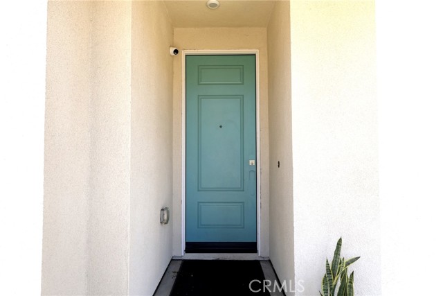 Detail Gallery Image 5 of 38 For 475 N Glenwood, Rialto,  CA 92376 - 5 Beds | 3/1 Baths