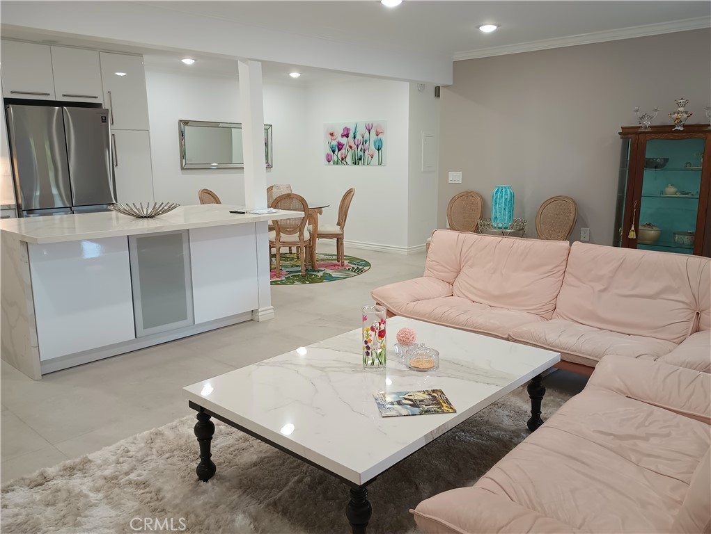 MLS #OC25222453 image #11