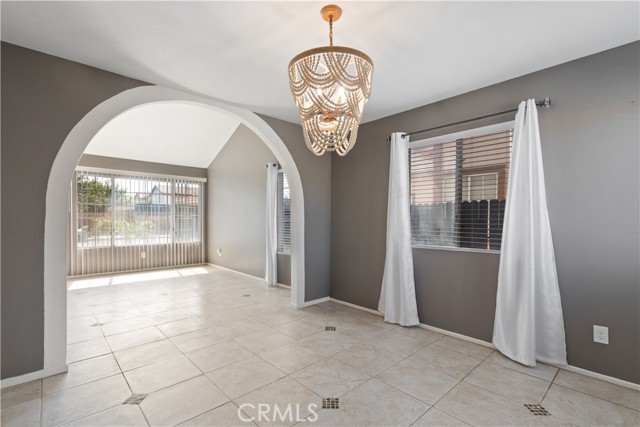 43865 Carefree Court, Lancaster CA: https://media.crmls.org/medias/9fe44c49-a5a3-414a-b6a1-e5bbb73b828a.jpg