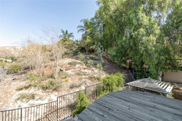 28741 Park Woodland Place, Saugus CA: https://media.crmls.org/medias/9fe49bee-1a04-4712-bf76-0ec741282806.jpg