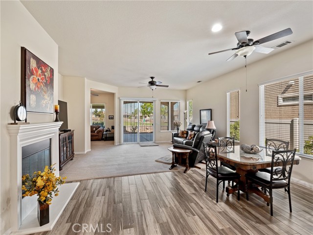 Detail Gallery Image 9 of 28 For 10454 Wilmington Ln, Apple Valley,  CA 92308 - 2 Beds | 2 Baths