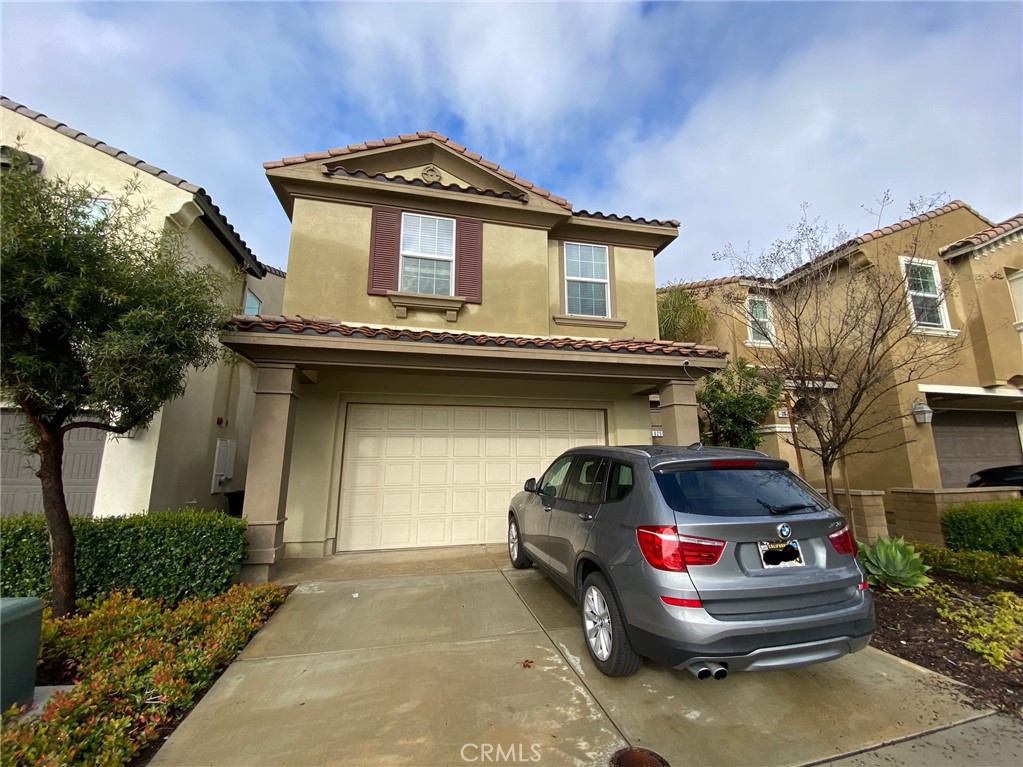 825 Parisa Place, Upland, CA 91786