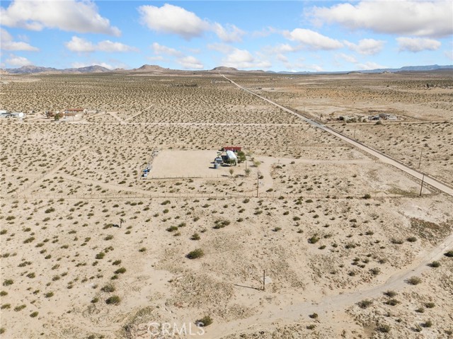 Detail Gallery Image 24 of 26 For 39626 E End Rd, Lucerne Valley,  CA 92356 - 2 Beds | 1 Baths