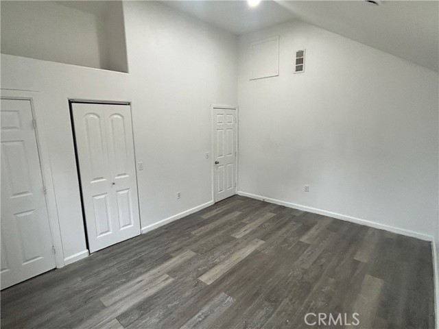 Detail Gallery Image 5 of 17 For 8017 Laurel Ave, Fontana,  CA 92336 - 2 Beds | 2 Baths