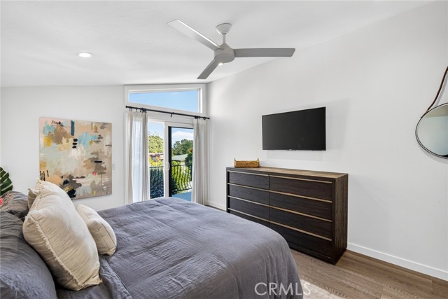 956 Tia Juana, Laguna Beach CA: https://media.crmls.org/medias/9fe6e205-333f-47c0-93af-b43b5970bf34.jpg