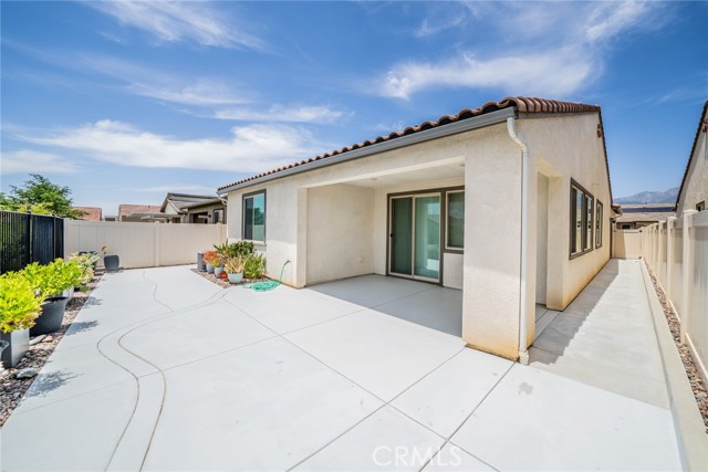 1521 Summerfield Way, Beaumont CA: https://media.crmls.org/medias/9fe73f96-cb41-46fe-bb66-7faba4513844.jpg