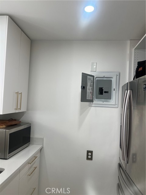 9940 Haines Canyon Ave, Los Angeles, CA 91042 photo 13