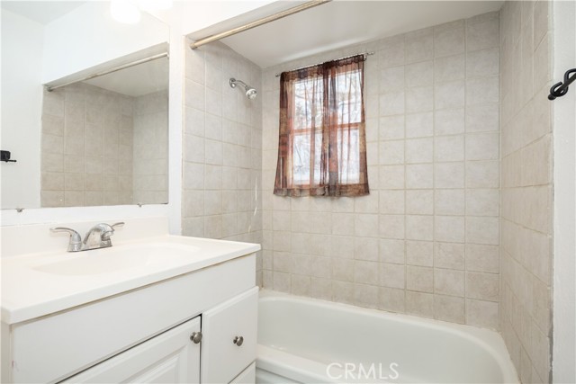 Detail Gallery Image 17 of 24 For 1007 Knickerbocker Rd, Big Bear Lake,  CA 92315 - 3 Beds | 2 Baths