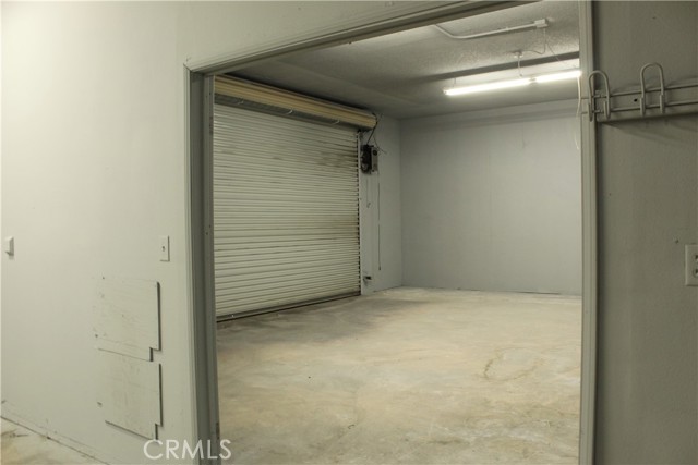 13812 Saticoy Street photo 3