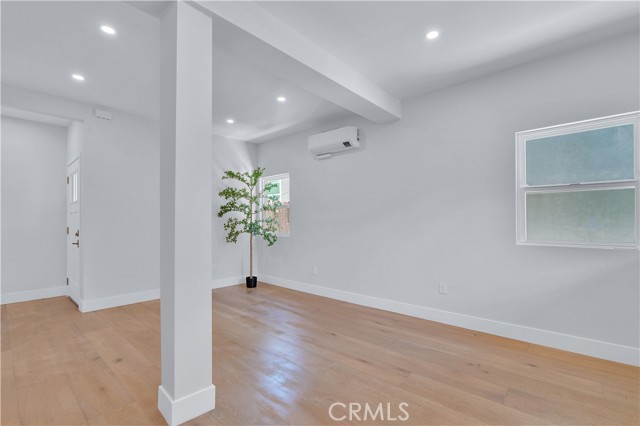 1022 Grant Street, Santa Monica CA: https://media.crmls.org/medias/9fe95a64-f87b-4a77-8e84-421ca5667203.jpg