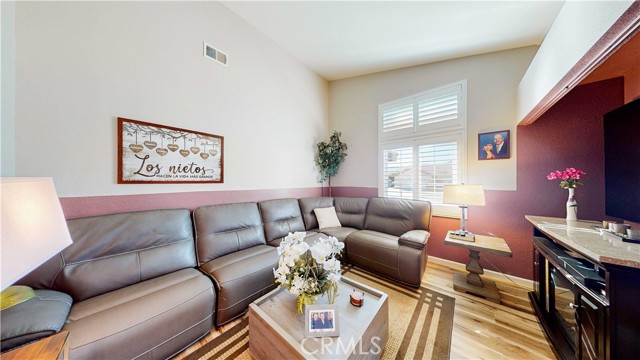 Detail Gallery Image 13 of 35 For 15120 Ironwood St, Lake Elsinore,  CA 92530 - 3 Beds | 2 Baths