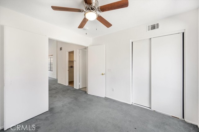 881 Sussex N, San Jacinto CA: https://media.crmls.org/medias/9fe9ce91-8f79-4257-a47a-1536395a1f7e.jpg