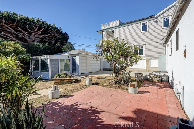 Detail Gallery Image 34 of 35 For 340 Avenue F, Redondo Beach,  CA 90277 - 3 Beds | 2 Baths