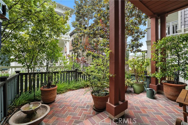Detail Gallery Image 13 of 54 For 2616 Bungalow Pl, Corona Del Mar,  CA 92625 - 2 Beds | 2/1 Baths