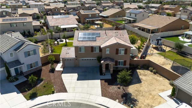 32159 Pony Tracks Court, Winchester CA: https://media.crmls.org/medias/9feb0ecf-bd07-4491-8f73-bb8a16f88a0f.jpg