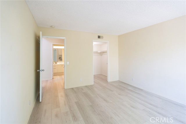 5 Elmbrook, Aliso Viejo CA: https://media.crmls.org/medias/9feb2039-0687-46fd-986f-72e39569e0da.jpg