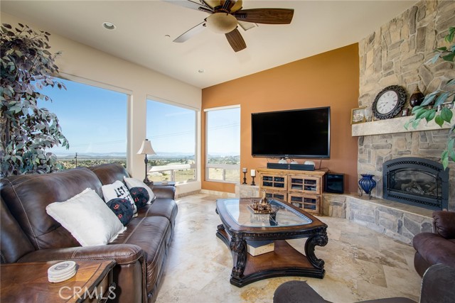 Detail Gallery Image 6 of 38 For 56245 Cobalt Rd, Yucca Valley,  CA 92284 - 3 Beds | 3 Baths