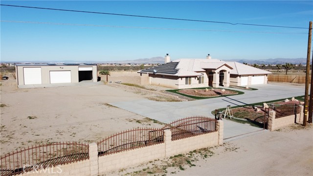 Detail Gallery Image 7 of 48 For 11830 Joshua Dell Rd, Victorville,  CA 92371 - 3 Beds | 2 Baths