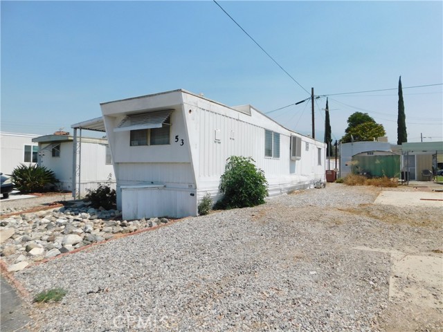 13063 5TH Street, Yucaipa CA: https://media.crmls.org/medias/9febf7a2-67d8-4fcc-acc1-97724f618144.jpg