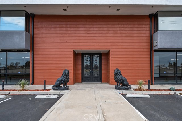800 E Dyer Road, Santa Ana, California 92705, ,Commercial Lease,For Rent,800 E Dyer Road,CRDW25027821