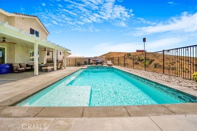 281 Singleton Canyon Road, Calimesa CA: https://media.crmls.org/medias/9fec5fed-38e4-49ad-a14a-2f98aed848cc.jpg