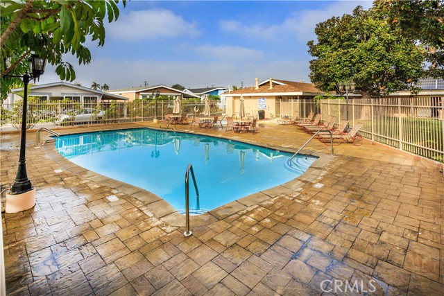 Detail Gallery Image 15 of 16 For 3050 W Ball Rd #4,  Anaheim,  CA 92804 - 2 Beds | 2 Baths