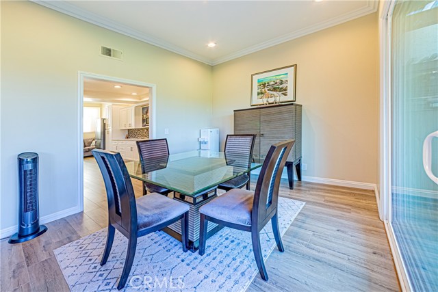 Detail Gallery Image 11 of 55 For 642 Colonial Cir, Fullerton,  CA 92835 - 3 Beds | 3 Baths