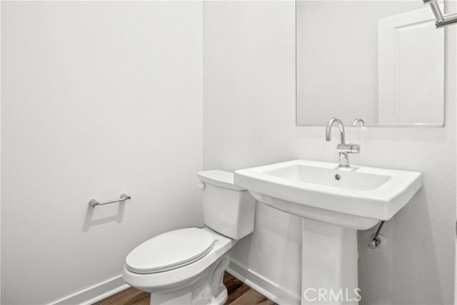 Detail Gallery Image 7 of 31 For 15907 Blue Copper Way, Fontana,  CA 92336 - 4 Beds | 2/1 Baths