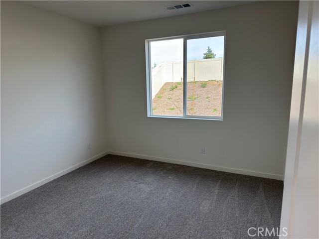 Detail Gallery Image 14 of 25 For 4233 Daisy Ln, Banning,  CA 92220 - 4 Beds | 3 Baths