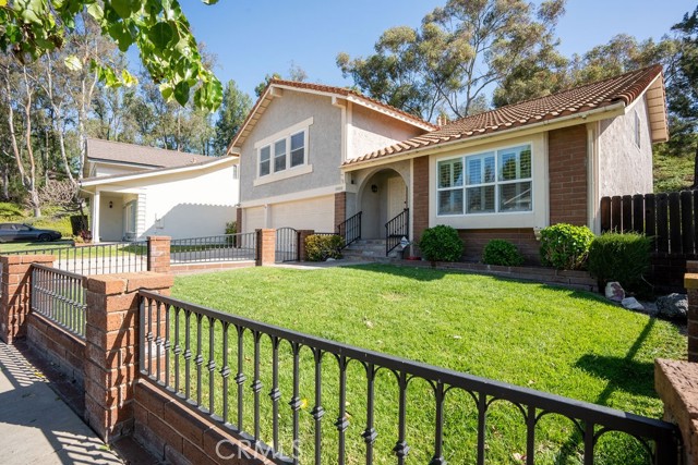 Detail Gallery Image 2 of 61 For 20892 Avenida Amapola, Lake Forest,  CA 92630 - 4 Beds | 2/1 Baths