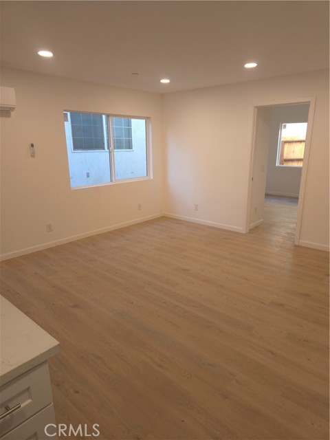 Detail Gallery Image 19 of 34 For 831 Mira Mar Ave, Long Beach,  CA 90804 - – Beds | – Baths