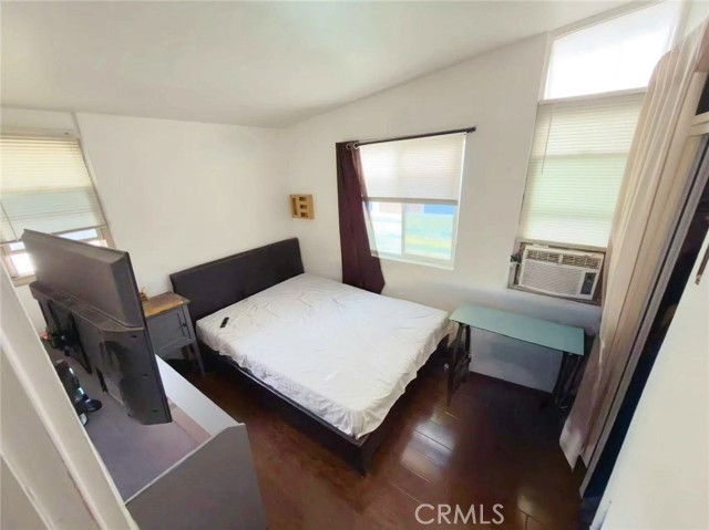 Detail Gallery Image 7 of 19 For 1998 Wright, Pomona,  CA 91766 - 3 Beds | 2 Baths