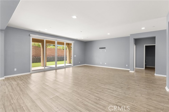 41719 Wayladn Court, Lancaster CA: https://media.crmls.org/medias/9ff15cfc-9f7f-4036-bfdc-88fead197354.jpg