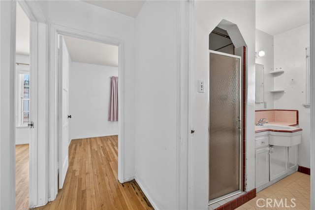 Detail Gallery Image 24 of 37 For 3727 West Bld, Los Angeles,  CA 90016 - 3 Beds | 1/1 Baths