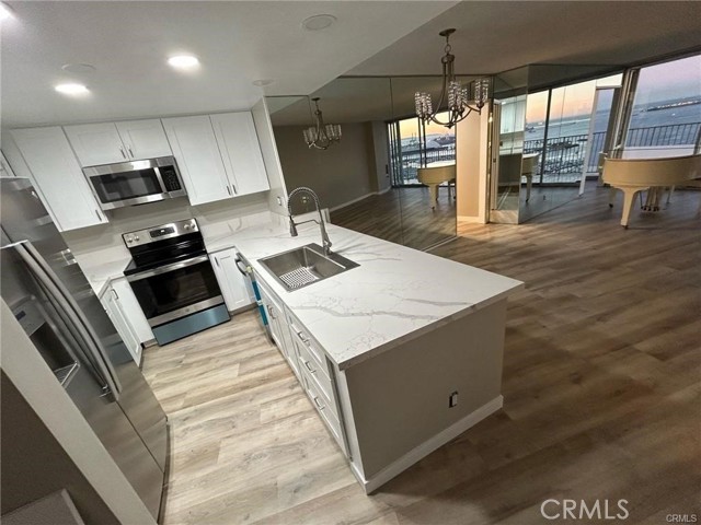 Detail Gallery Image 16 of 49 For 700 E Ocean #2605,  Long Beach,  CA 90802 - 2 Beds | 2 Baths