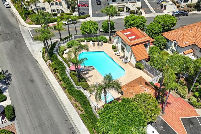 26212 La Real, Mission Viejo CA: https://media.crmls.org/medias/9ff2b857-e3d8-40b9-9130-487efc79d107.jpg