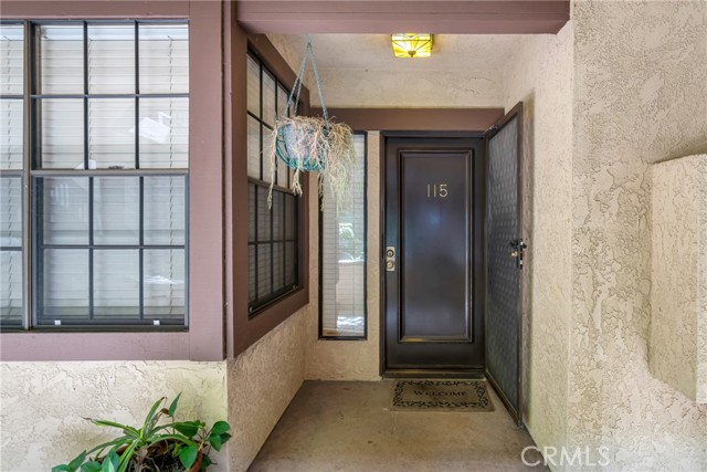 1645 Clark Avenue, Long Beach CA: https://media.crmls.org/medias/9ff338db-e824-4d0a-93d8-3b9789d4255b.jpg
